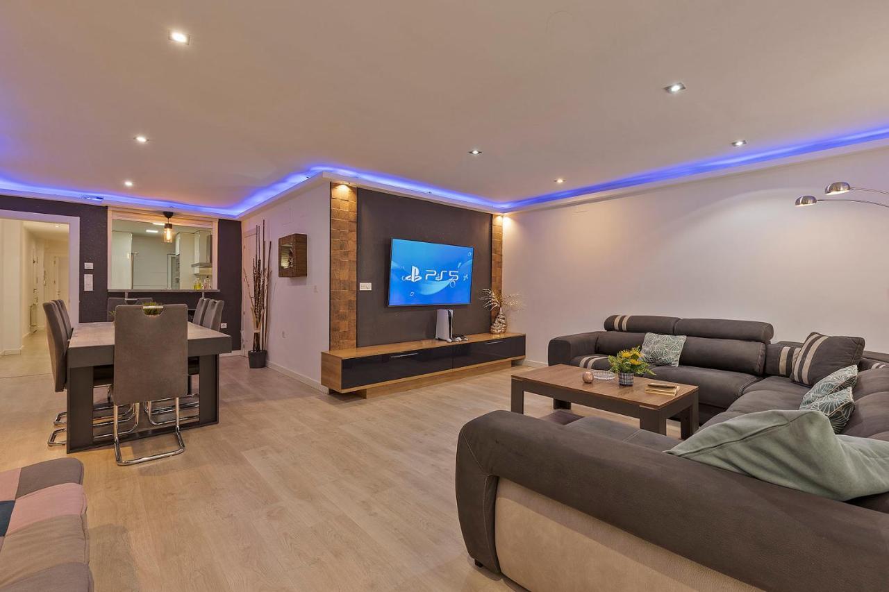 Luxury Apartment City Centre Granada Bagian luar foto